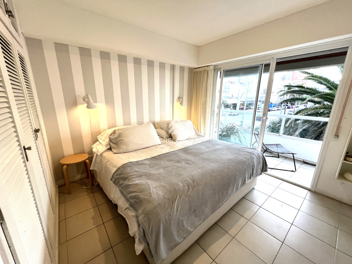 Apartamento ID.5406 - Venta apartamento 2 dormitorios Playa Brava 