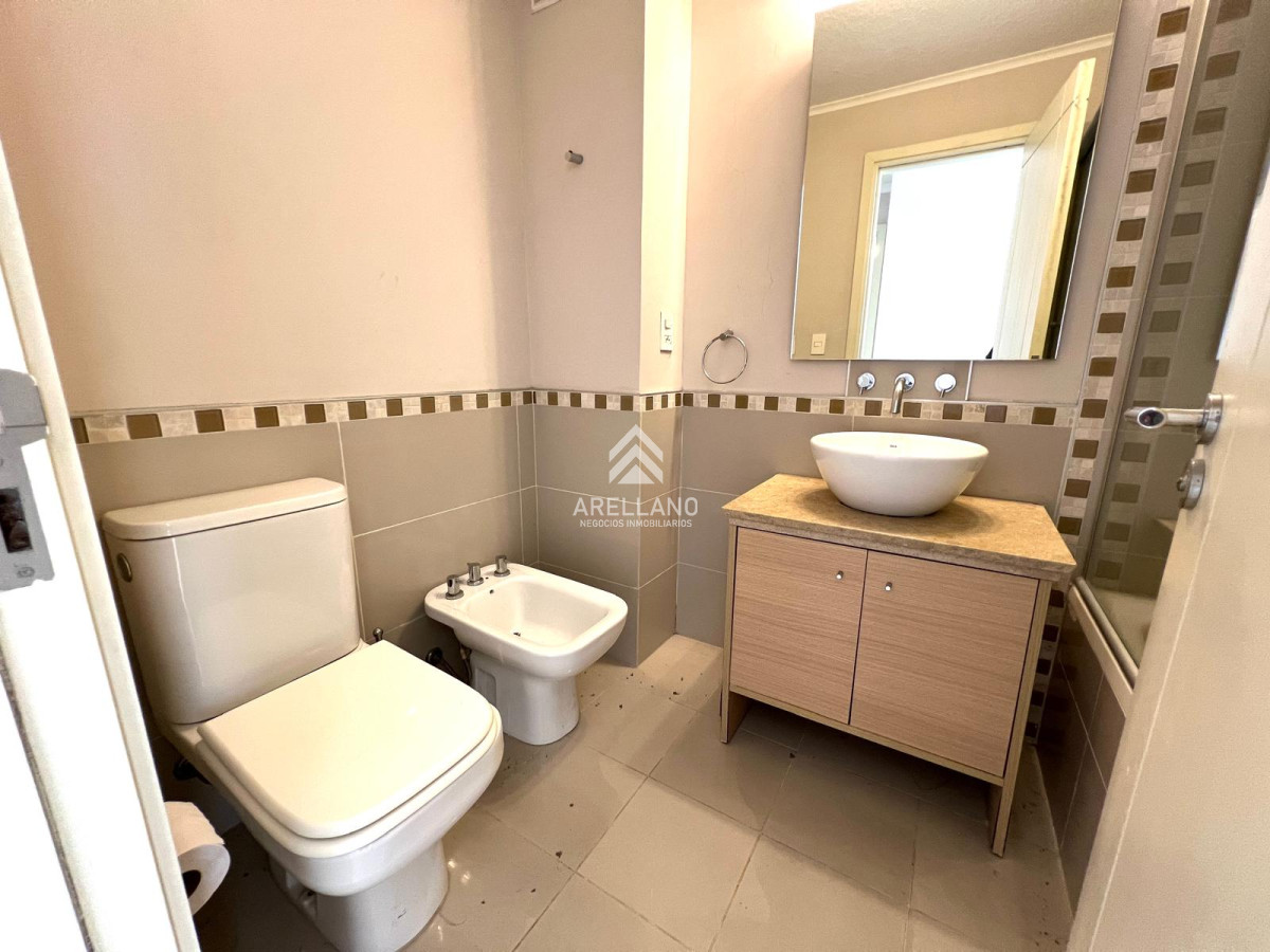 Apartamento ID.4901 - apartamento en venta de 3 dormitorios 3 baños, zona shopping, punta del este