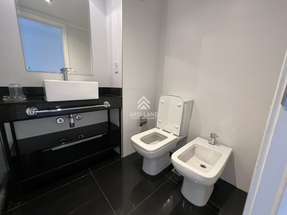 Apartamento ID.3616 - Venta apartamento 2 dormitorios en torre de categoría