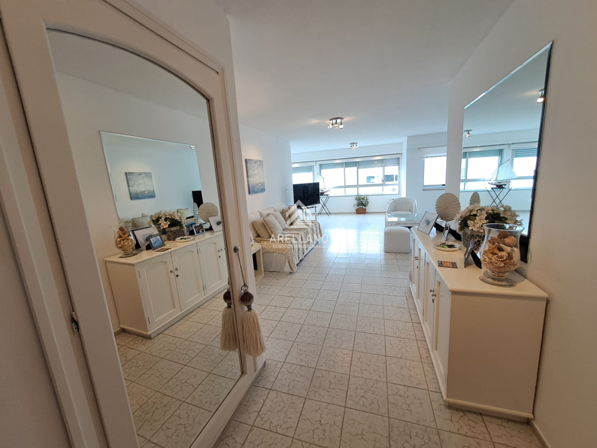 Apartamento ID.4393 - Venta apartamento 2 dormitorios 