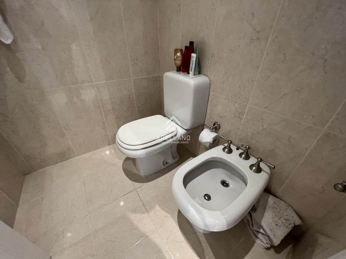 Apartamento ID.3963 - Alquiler temporada apartamento 3 dormitorios y dependencia 