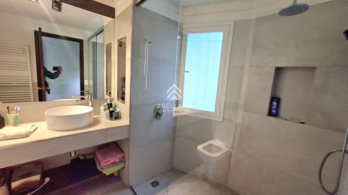 Casa ID.5790 - Venta casa 8 dormitorios 