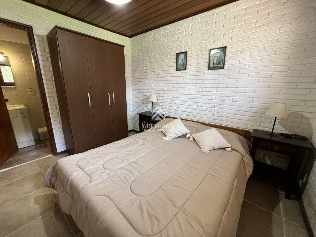 Casa ID.3359 - Alquiler temporal casa 3 dormitorios  Lugano - Punta del Este
