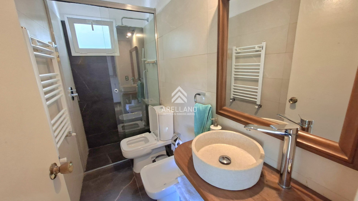 Casa ID.5790 - Venta casa 8 dormitorios 