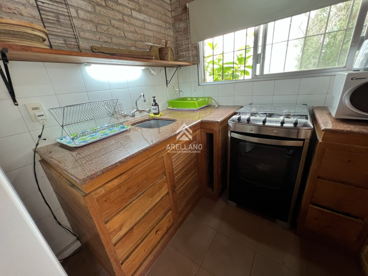 Casa ID.3359 - Alquiler temporal casa 3 dormitorios  Lugano - Punta del Este