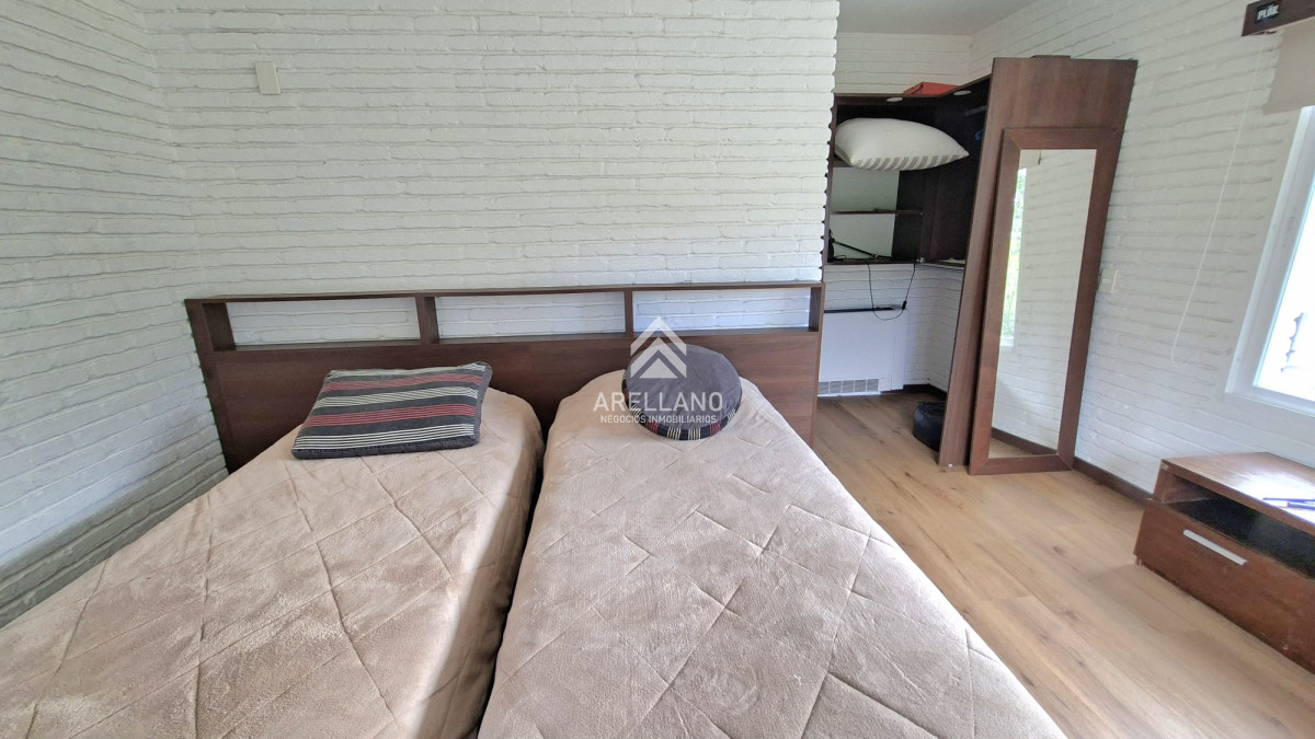 Casa ID.5790 - Venta casa 8 dormitorios 