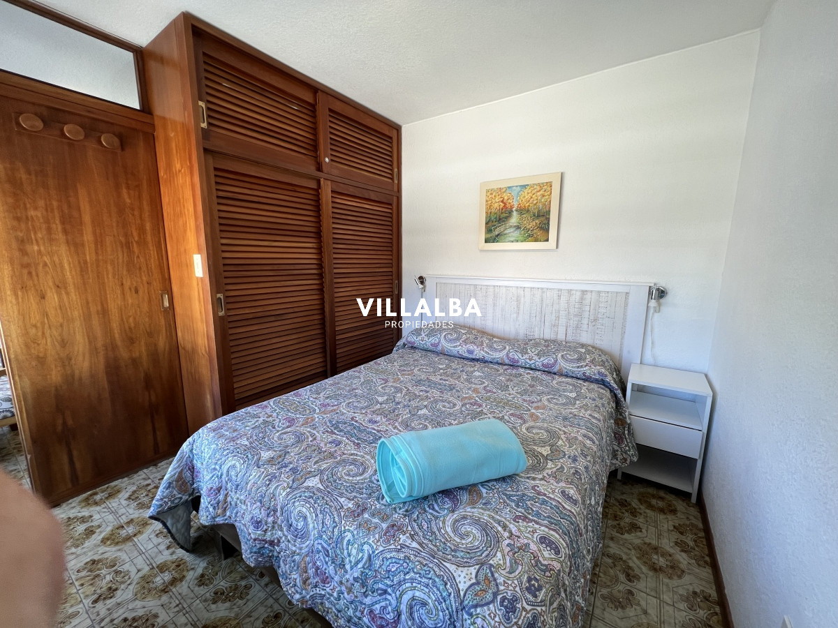 Apartamento ID.4140 - Apartamento DE 1 DORMITORIO EN VENTA en Península - Punta del Este