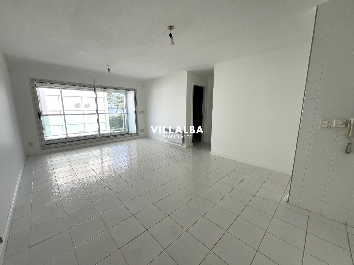 Apartamento ID.3642 - Venta apartamento de 1 dormitorio,  mansa.