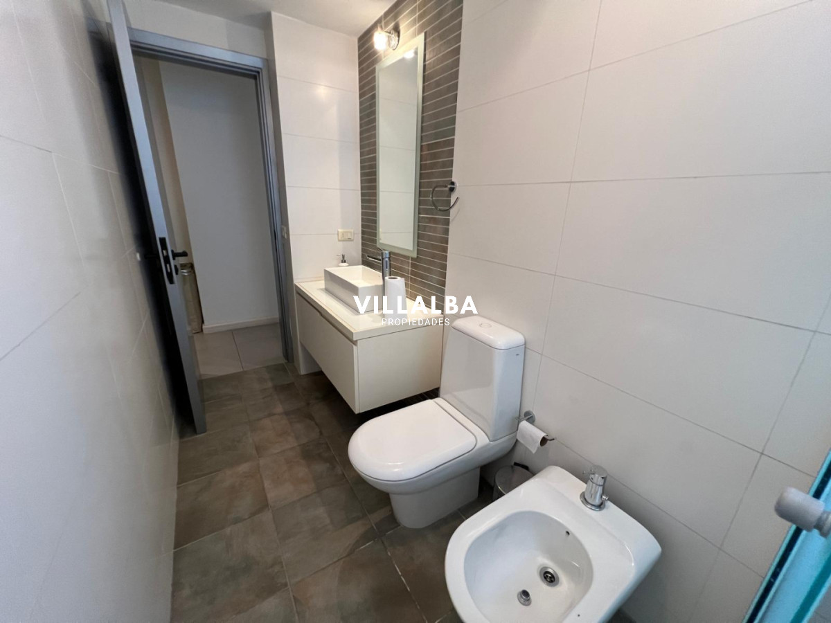 Apartamento ID.4067 - Apartamento de 2 dormitorios 2 baños en venta - Punta del Este