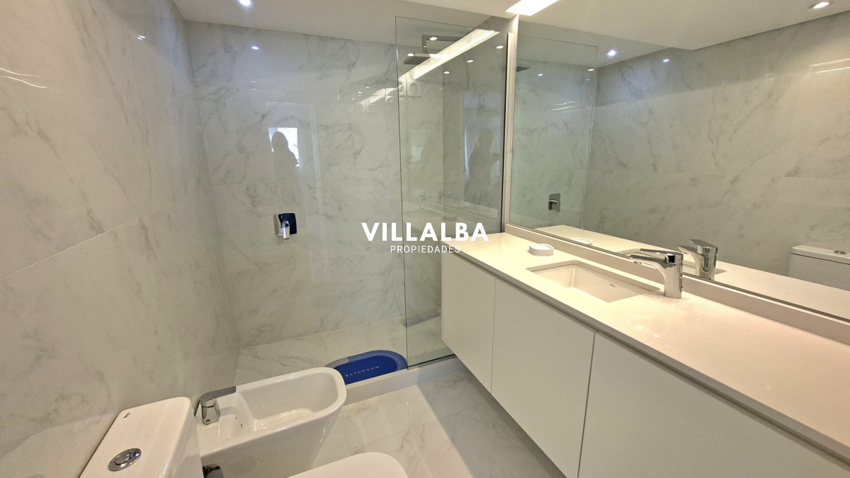 Apartamento ID.3978 - Apartamento en alquiler en el  Puerto - Punta del Este