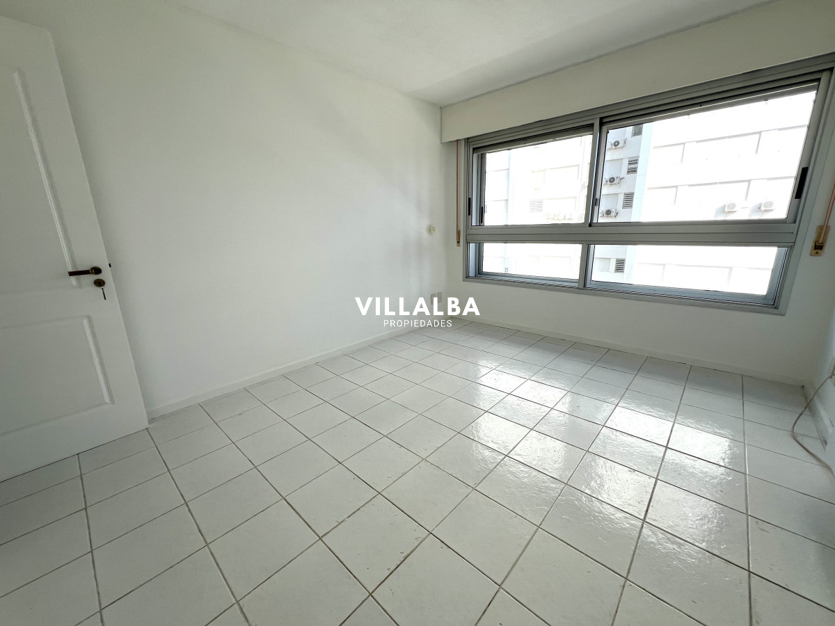 Apartamento ID.3642 - Venta apartamento de 1 dormitorio,  mansa.