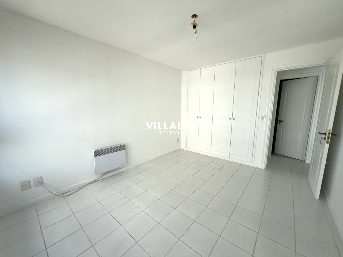 Apartamento ID.3642 - Venta apartamento de 1 dormitorio,  mansa.