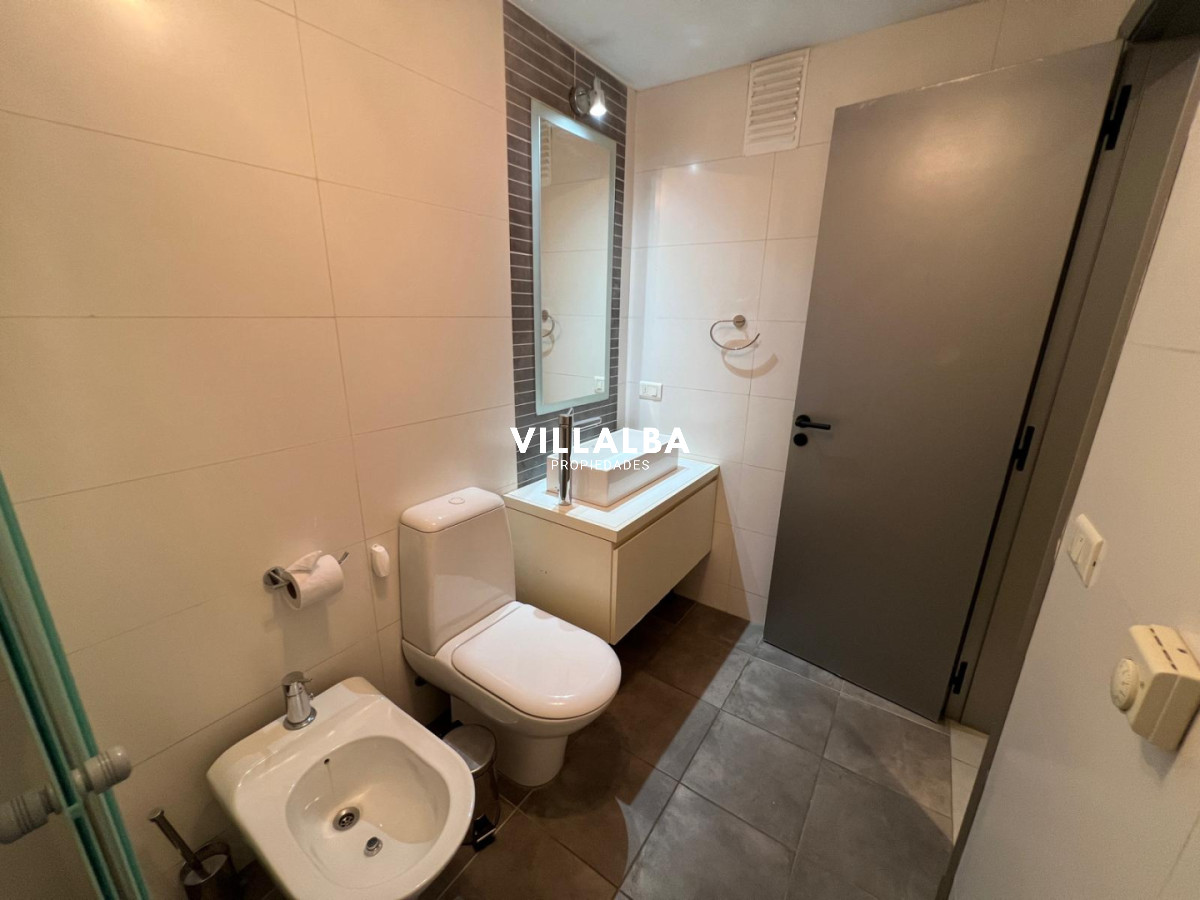 Apartamento ID.4067 - Apartamento de 2 dormitorios 2 baños en venta - Punta del Este