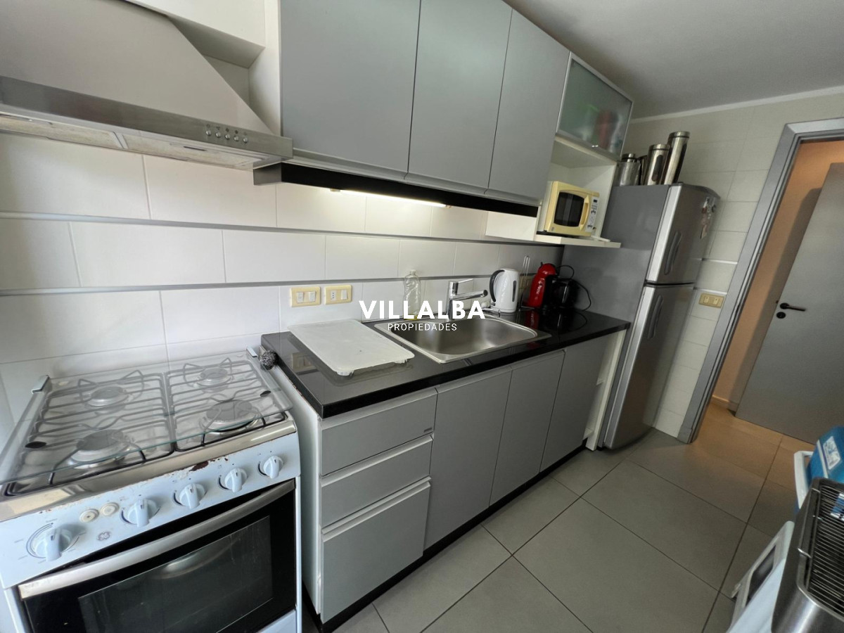 Apartamento ID.4067 - Apartamento de 2 dormitorios 2 baños en venta - Punta del Este