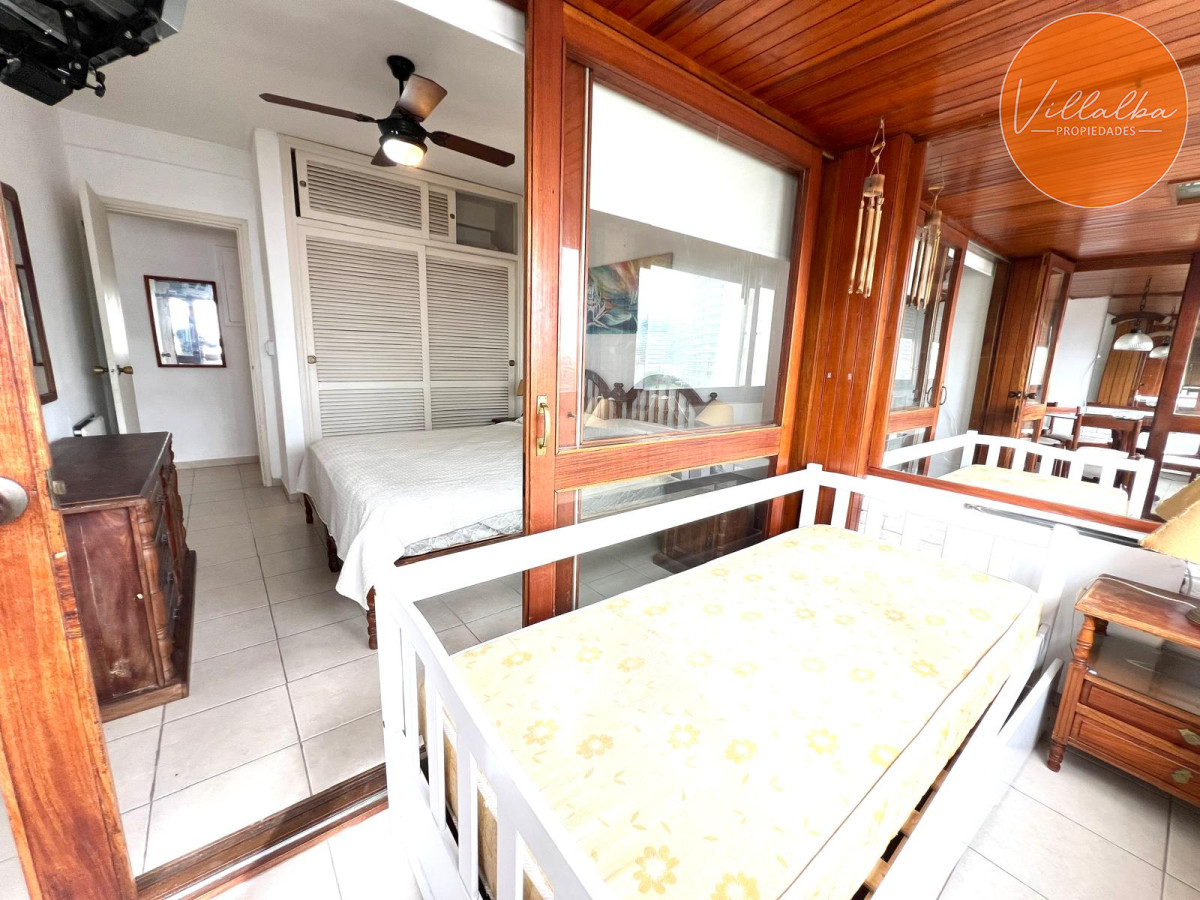 Apartamento ID.3498 - PARADA 2 DE PLAYA BRAVA 