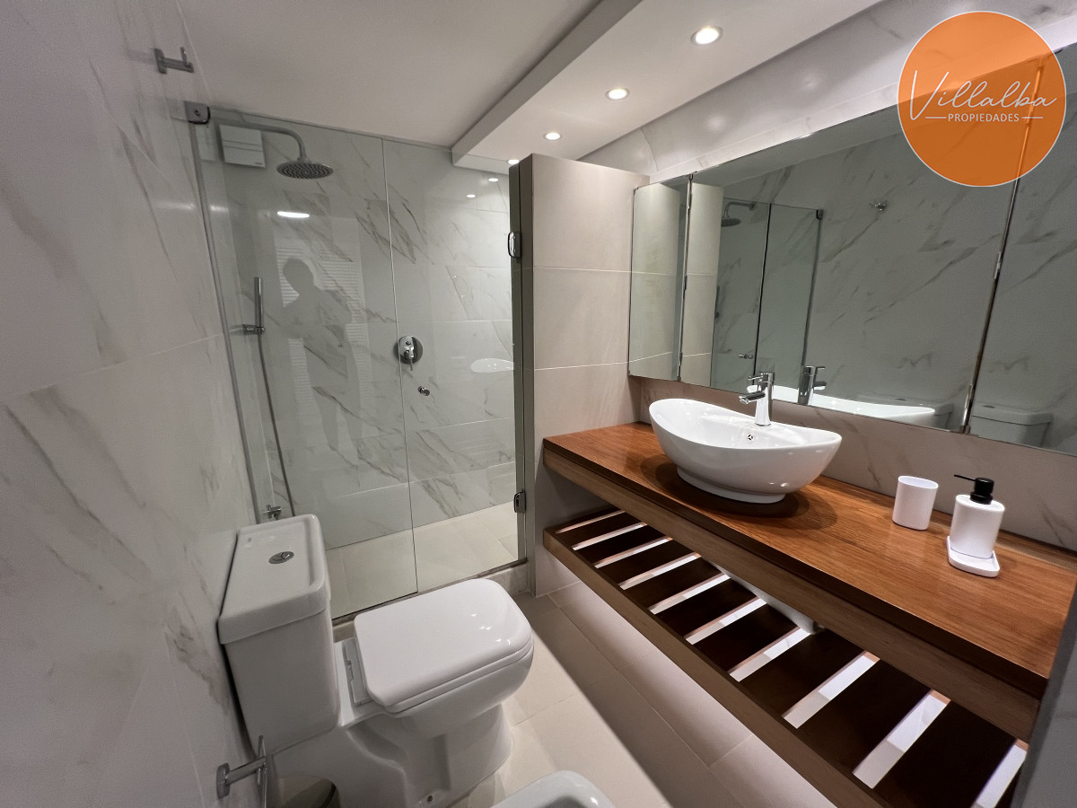 Apartamento ID.2187 - Frente al Mar, venta apartamento 2 dormitorios. 