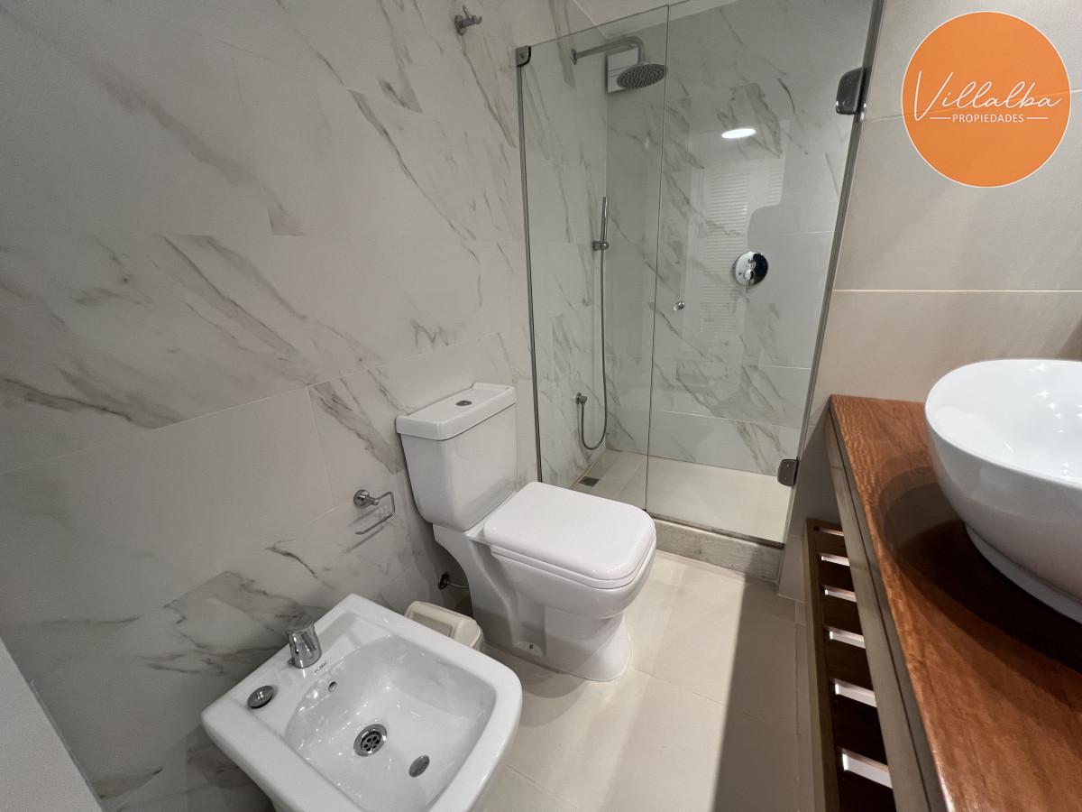 Apartamento ID.2187 - Frente al Mar, venta apartamento 2 dormitorios. 
