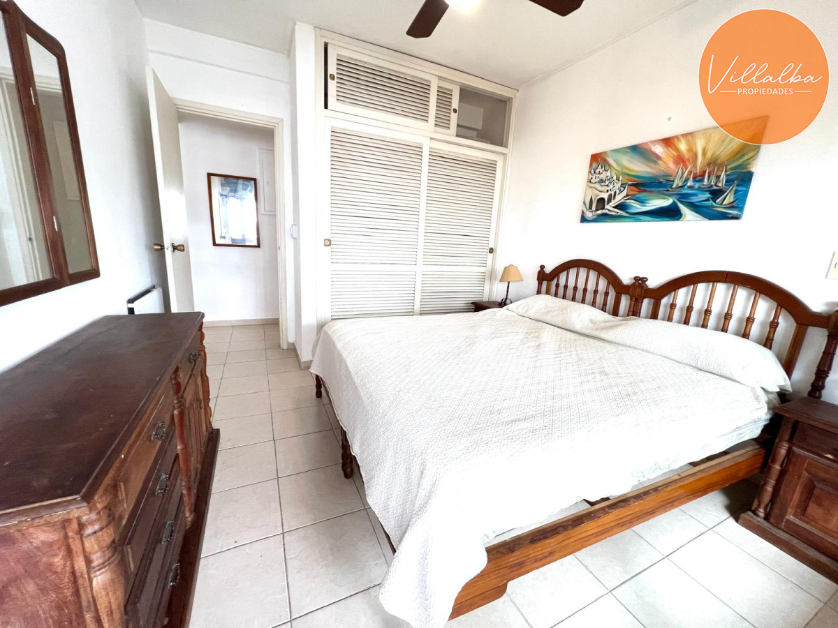 Apartamento ID.3498 - PARADA 2 DE PLAYA BRAVA 