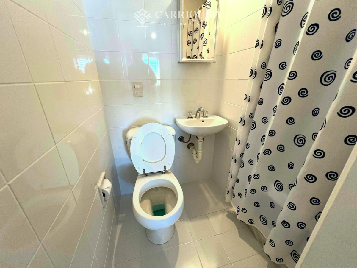 Apartamento ID.9202 - APARTAMENTO EN LINCOLN CENTER 3 DORMITORIOS PLAYA MANSA FRENTE AL MAR