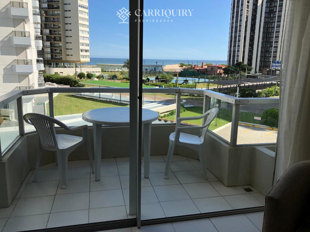 Apartamento ID.10526 - Apartamento de 1 dormitorio en Torre Marina, playa brava
