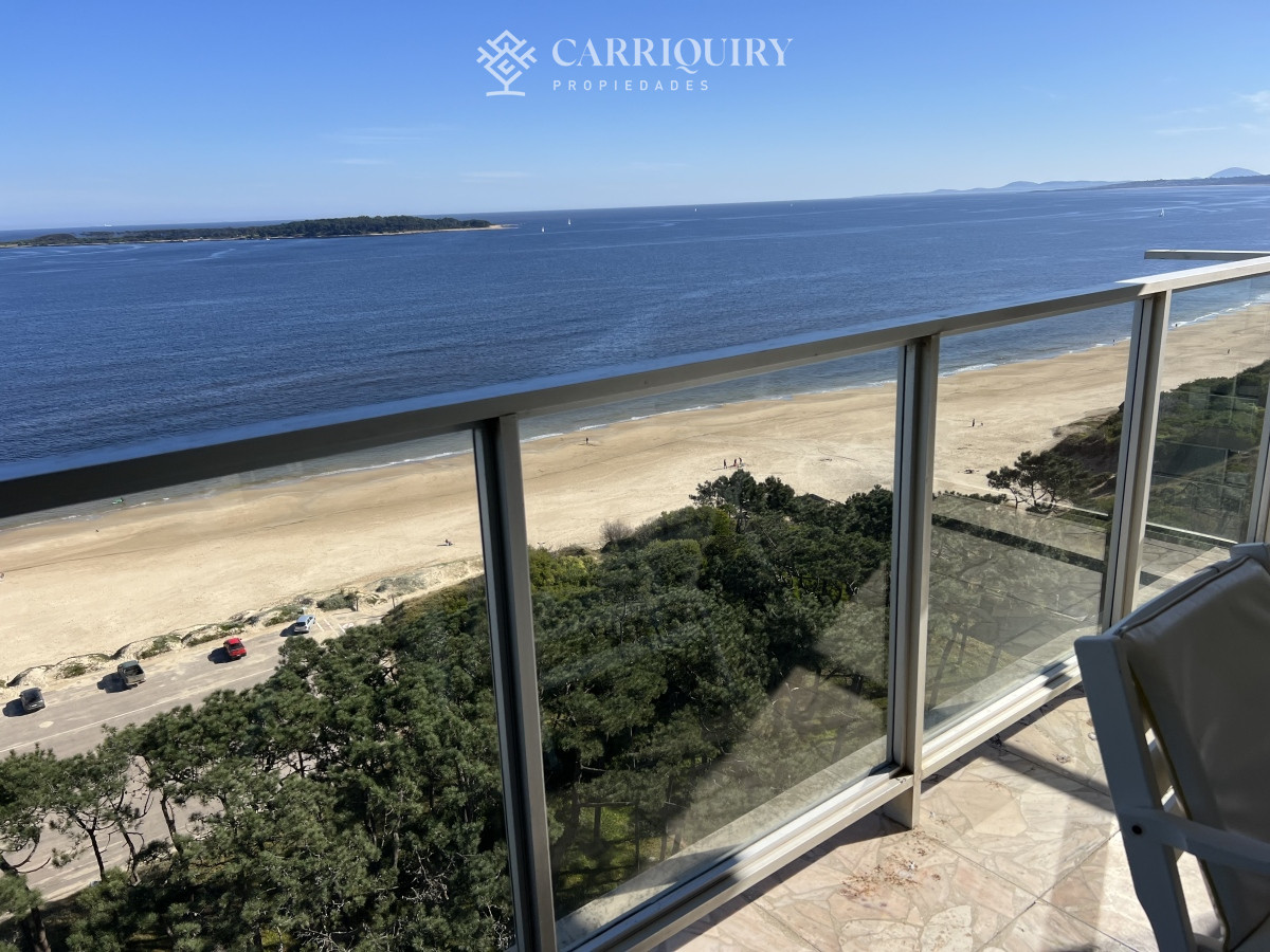 Apartamento ID.8639 - OPORTUNIDAD APARTAMENTO FRENTE AL MAR DE 3 DORMITORIOS EN PLAYA MANSA