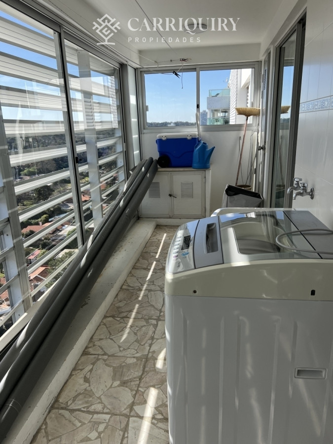 Apartamento ID.8639 - OPORTUNIDAD APARTAMENTO FRENTE AL MAR DE 3 DORMITORIOS EN PLAYA MANSA