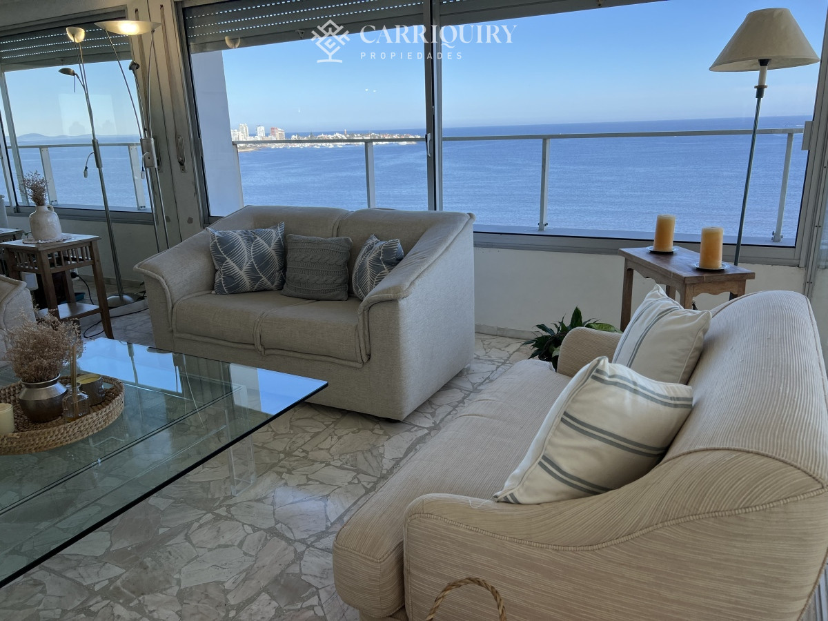 Apartamento ID.8639 - OPORTUNIDAD APARTAMENTO FRENTE AL MAR DE 3 DORMITORIOS EN PLAYA MANSA