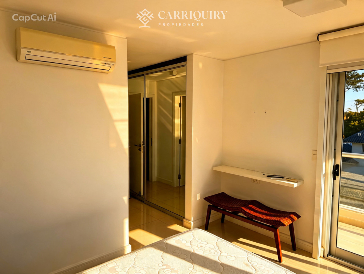 Apartamento ID.10510/Apartamento-en-Montoya,-3-dormitorios,-amplia-vista-al-mar. - espectacular apartamento de 2 suitesaa, en playa brava