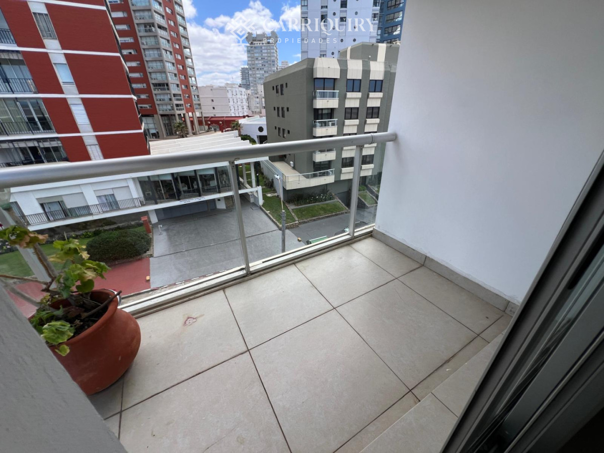 Apartamento ID.10588 - Apartamento en venta frente al mar. En Península.