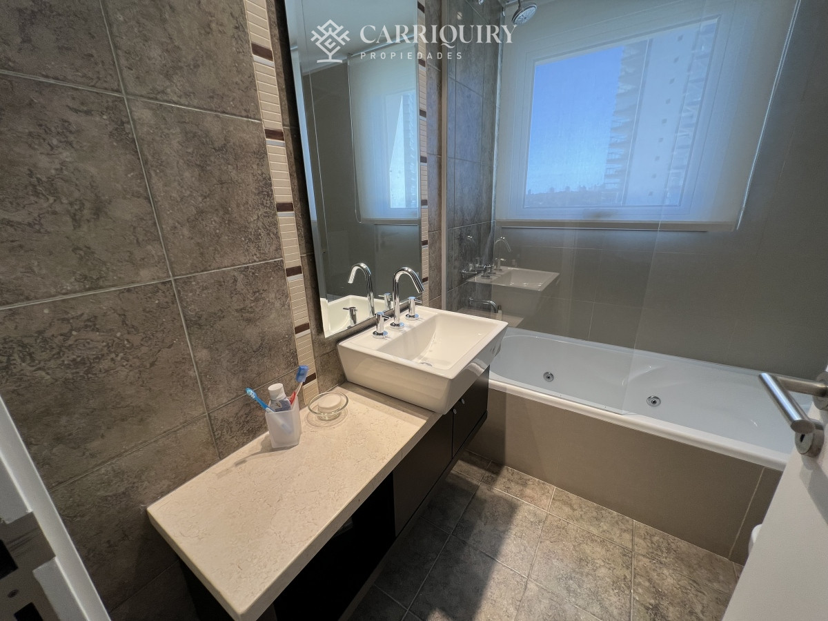 Apartamento ID.7320/Exclusivo-Apartamento-en-Imperiale-Torre-III--2-Dormitorios-con-Vista-al-Mar - Apartamento en Mansa - Punta del Este