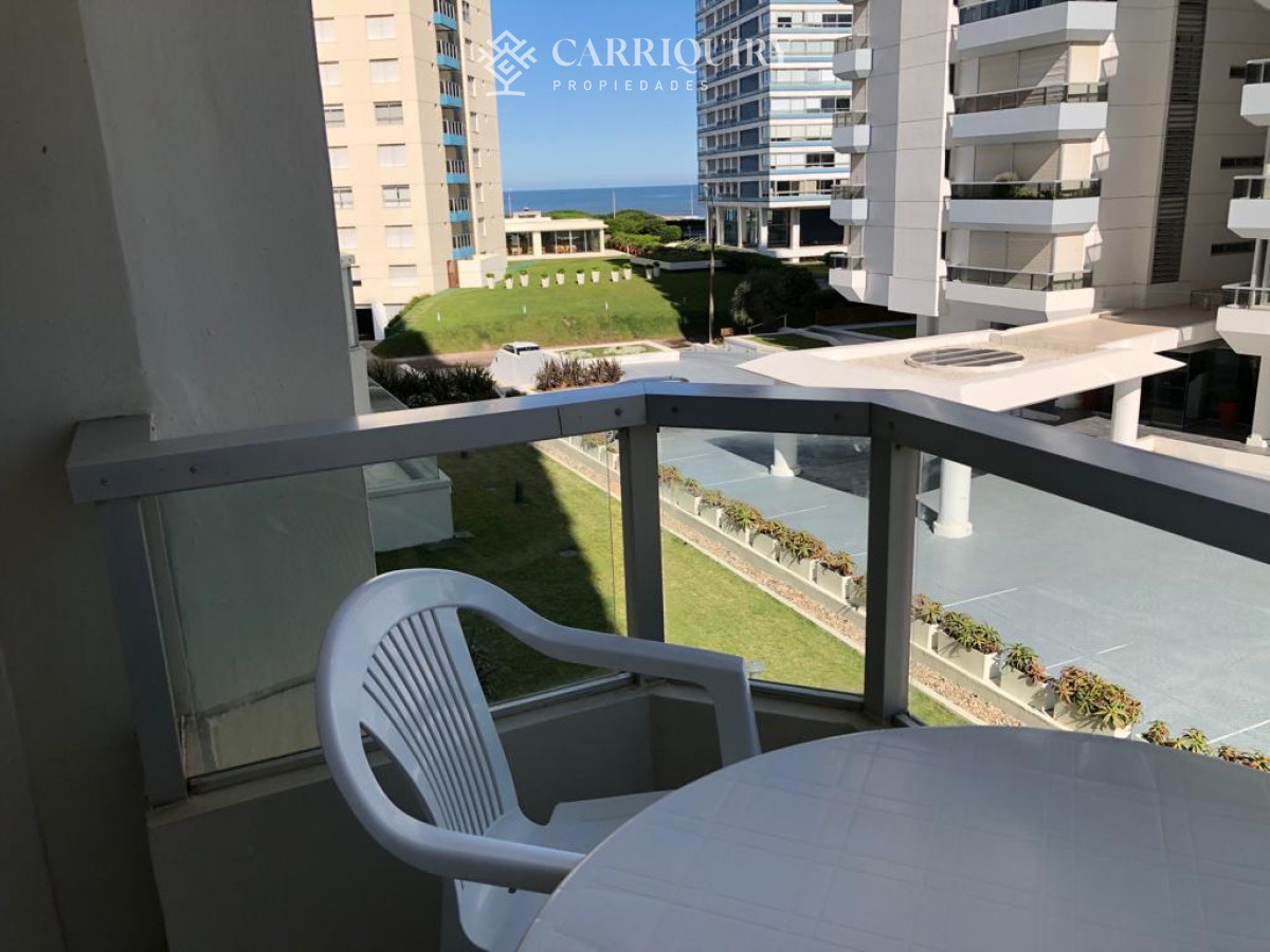 Apartamento ID.10526 - Apartamento de 1 dormitorio en Torre Marina, playa brava