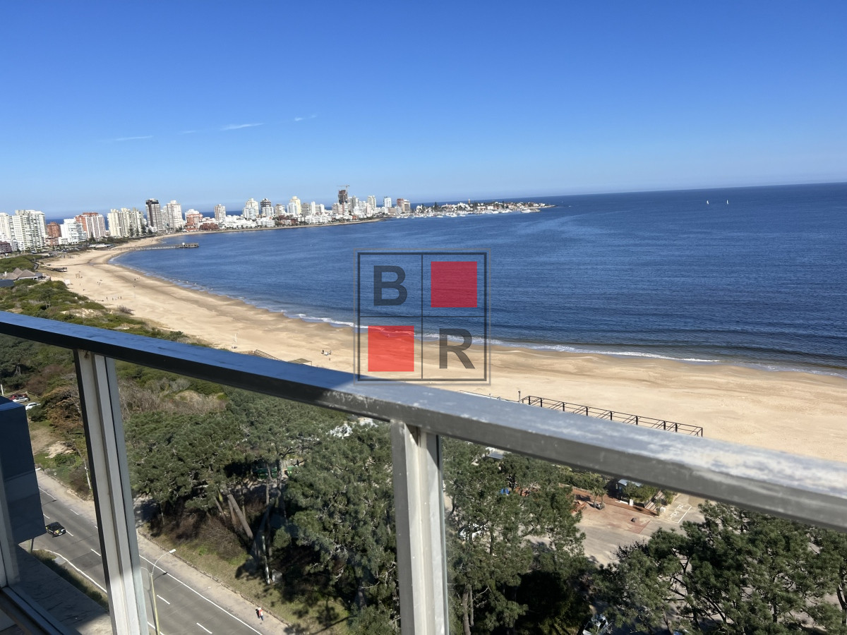 Apartamento ID.1270 - Retasado. Espectacular apartamento en venta en primera linea mansa