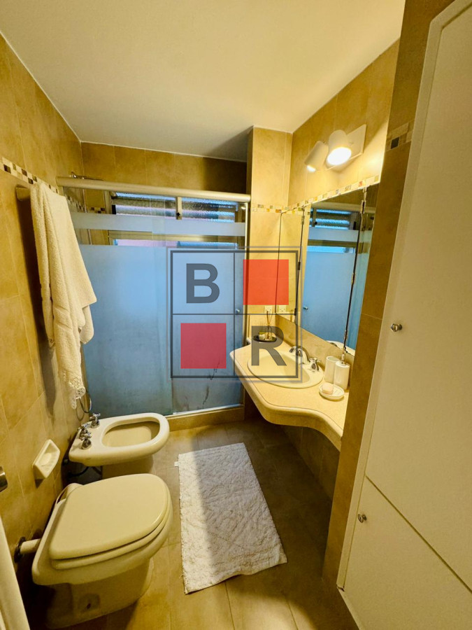 Apartamento ID.1270 - Retasado. Espectacular apartamento en venta en primera linea mansa