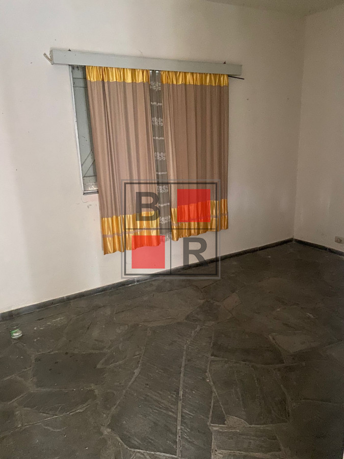 Casa ID.1307 - venta en pinares a metros del mar. oportunidad.