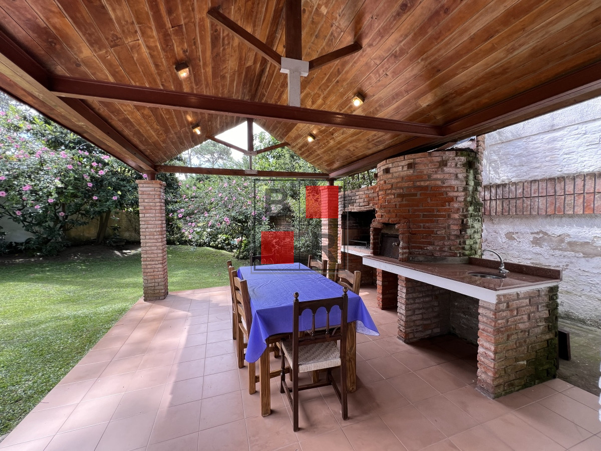 Casa ID.1107 - Casa en Lugano - Punta del Este
