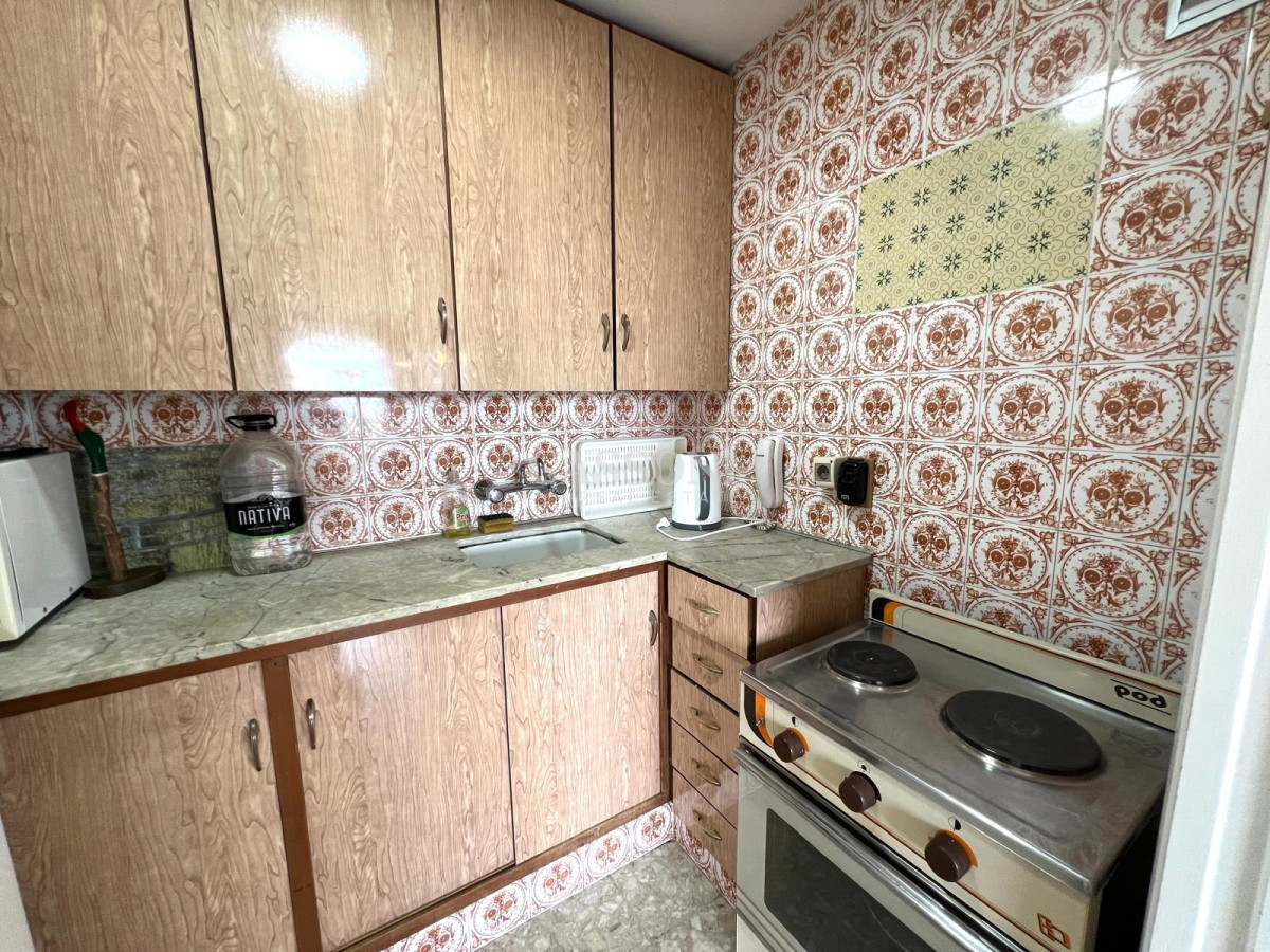 Apartamento ID.4788 - Venta. Península, 1 dormitorio y medio garaje.