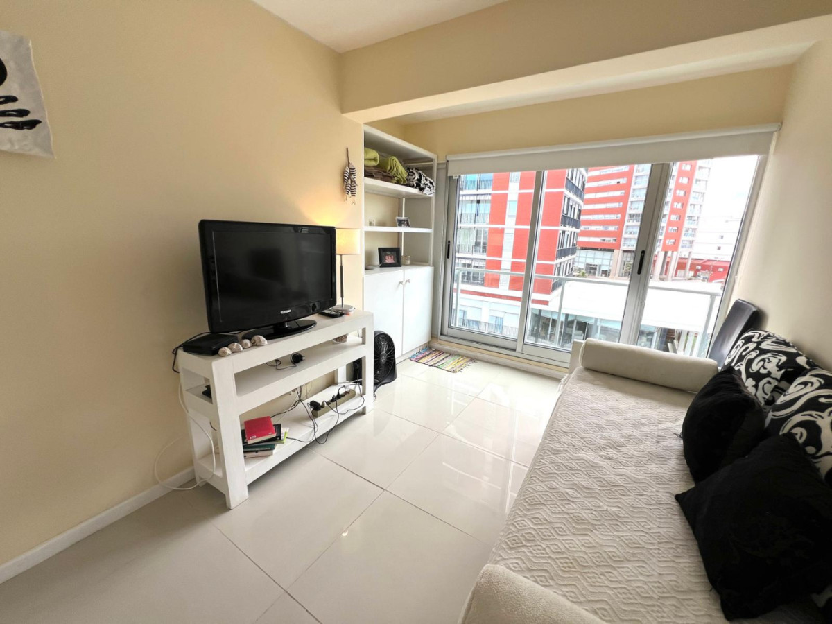 Apartamento en venta frente al mar. En penÃ­nsula. 
