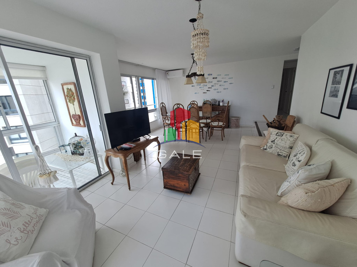 Brava - GoPunta - Portal Inmobiliario de Punta del Este - Maldonado