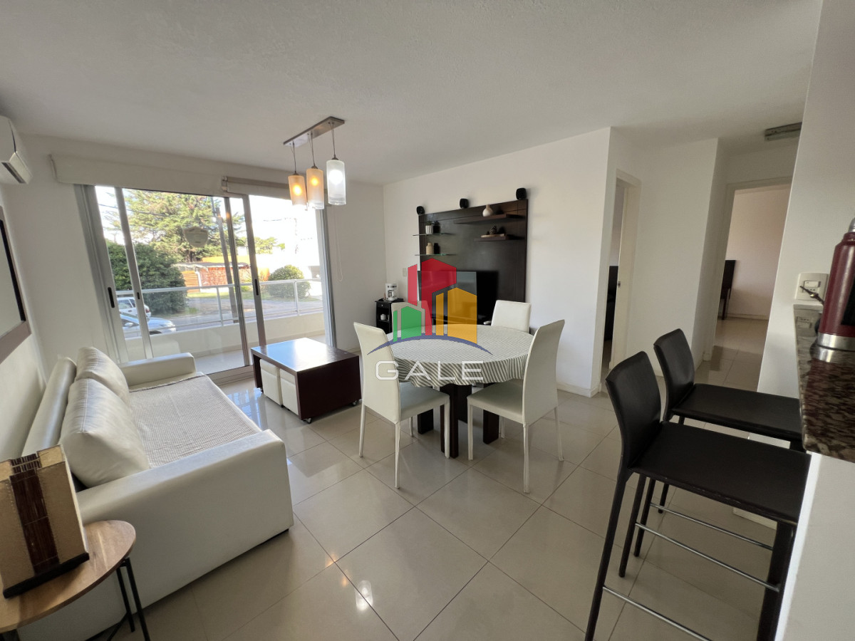 Hermoso Y Amplio Apartamento en Punta Del Este - GAL4717A