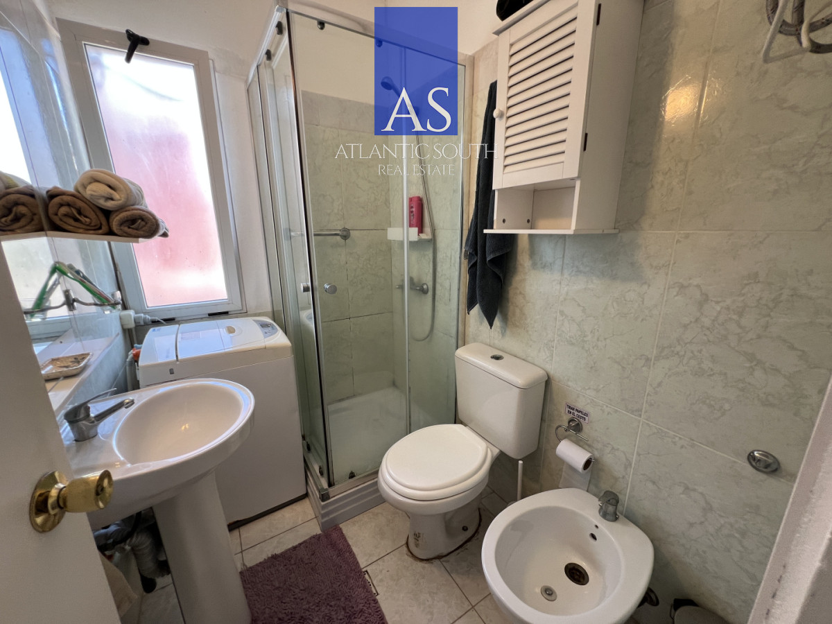 Apartamento ID.4515 - Apartamento 2 dormitorios con garage en Península excelente zona Punta del Este