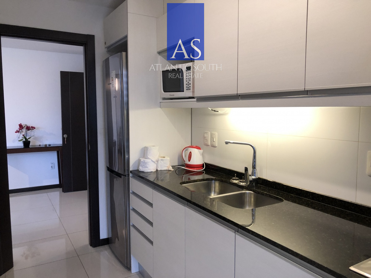 Apartamento ID.4607 - Apartamento de 3 dormitorios con servicios Punta del Este