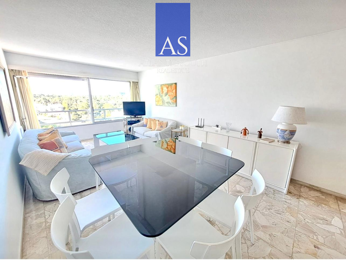 Apartamento ID.4364 - Apartamento 2 dormitorios y medio primera línea cln servicios Playa Mansa