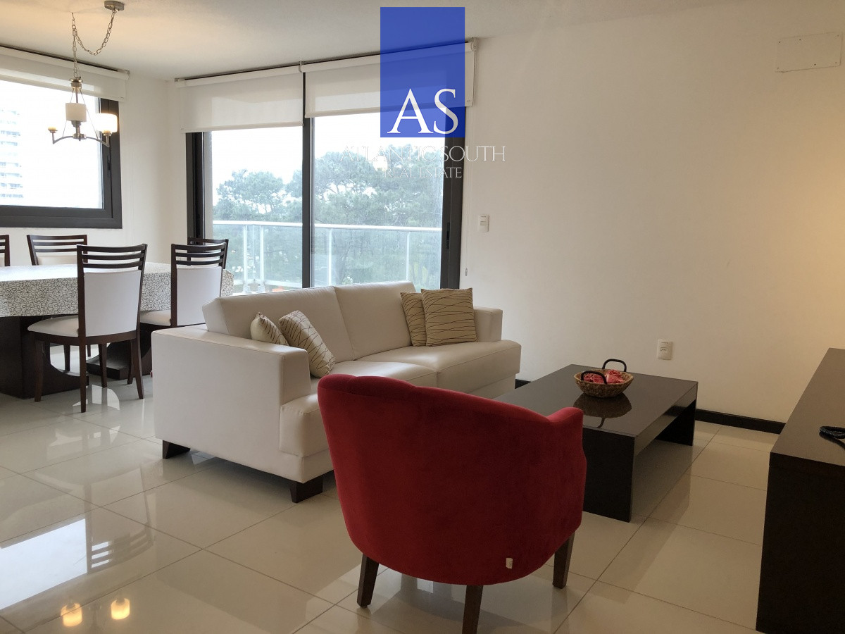 Apartamento ID.4607 - Apartamento de 3 dormitorios con servicios Punta del Este
