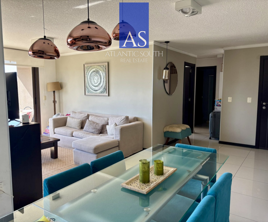Apartamento ID.5156 - Apartamento de 3 dormitorios con balcón y garaje en la zona del Club Cantegril, Punta del Este