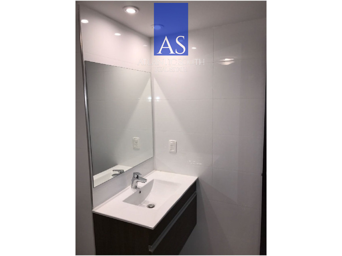 Apartamento ID.4607 - Apartamento de 3 dormitorios con servicios Punta del Este