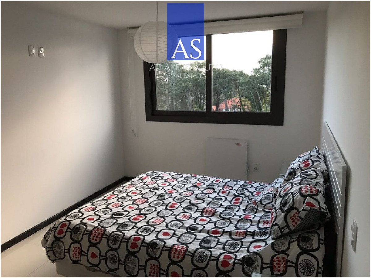Apartamento ID.4607 - Apartamento de 3 dormitorios con servicios Punta del Este