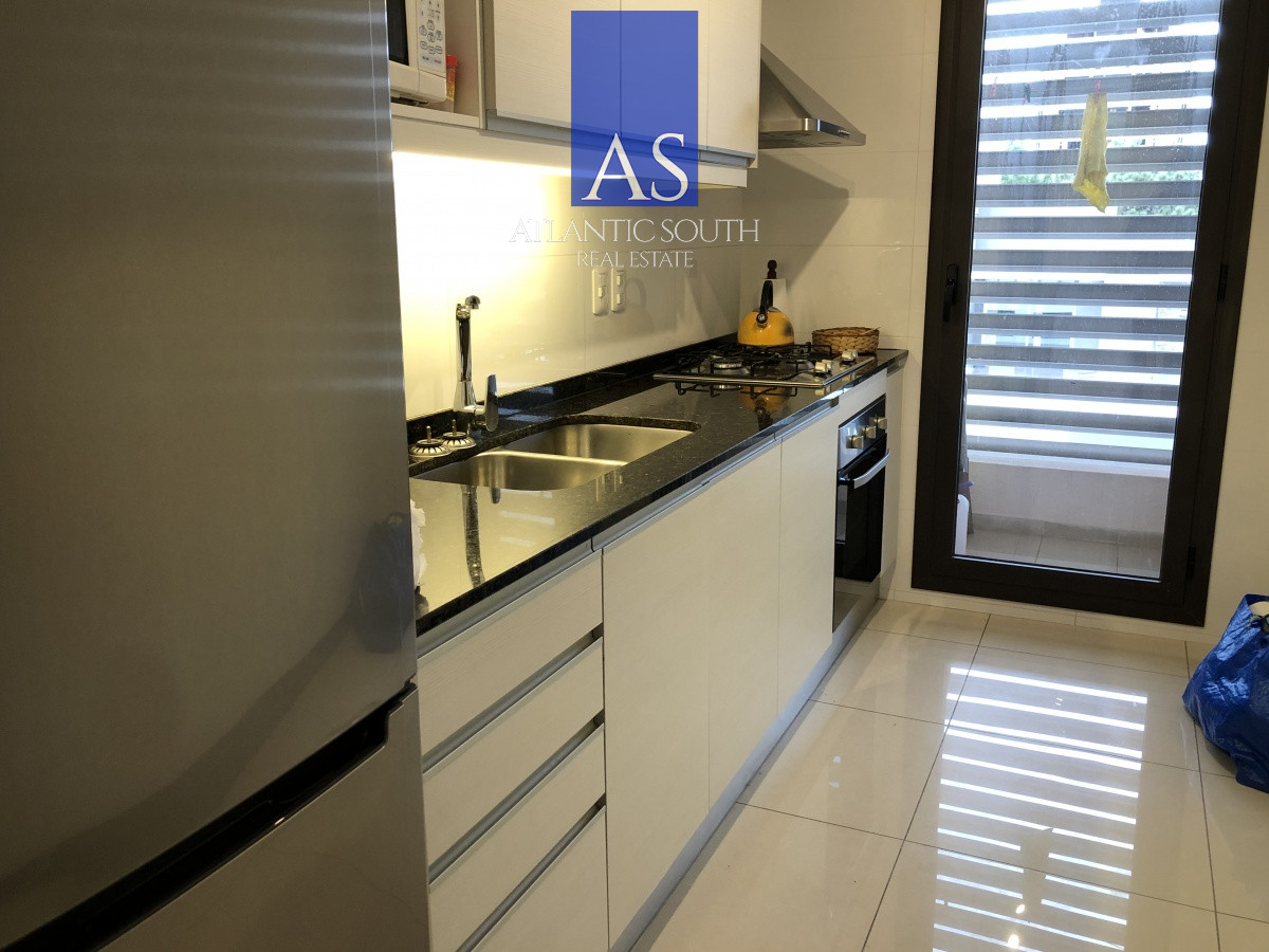 Apartamento ID.4607 - Apartamento de 3 dormitorios con servicios Punta del Este
