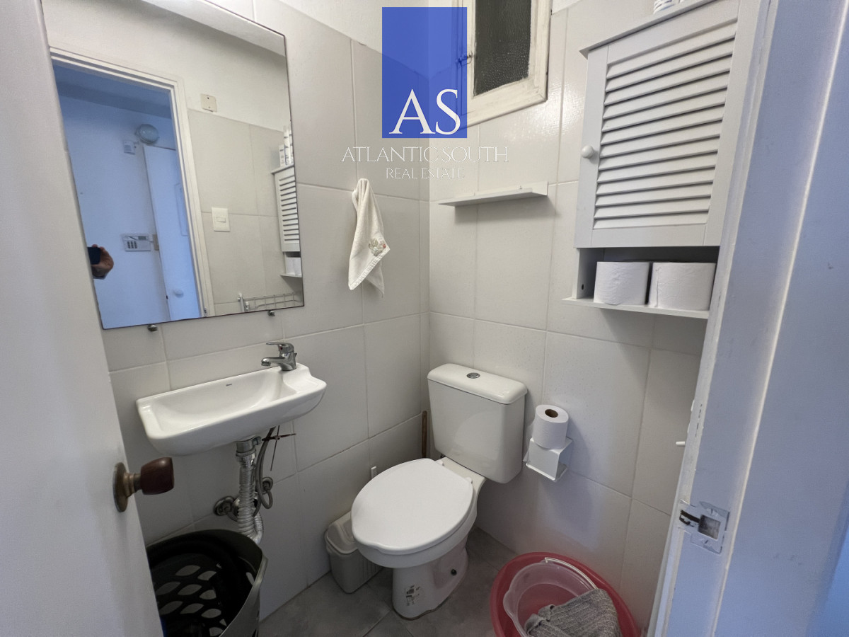 Apartamento ID.4515 - Apartamento 2 dormitorios con garage en Península excelente zona Punta del Este