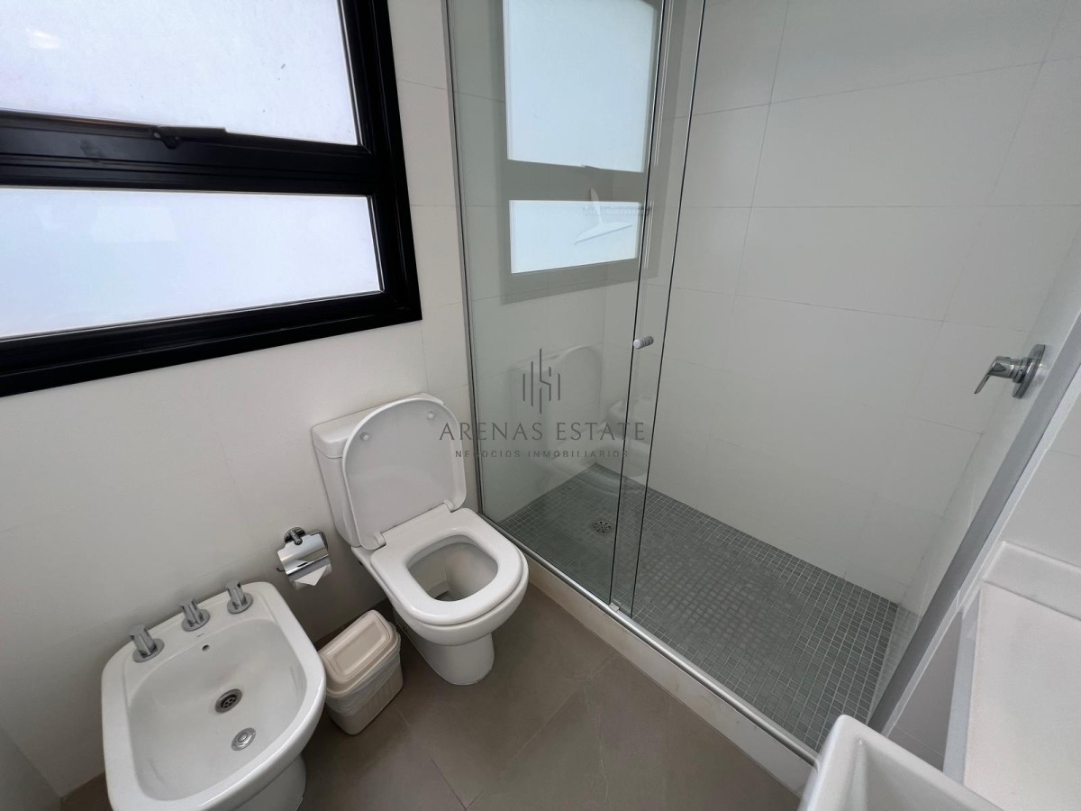 Apartamento ID.3238 - Apartamento de dos dormitorios en venta en Roosevelt , Punta del Este 