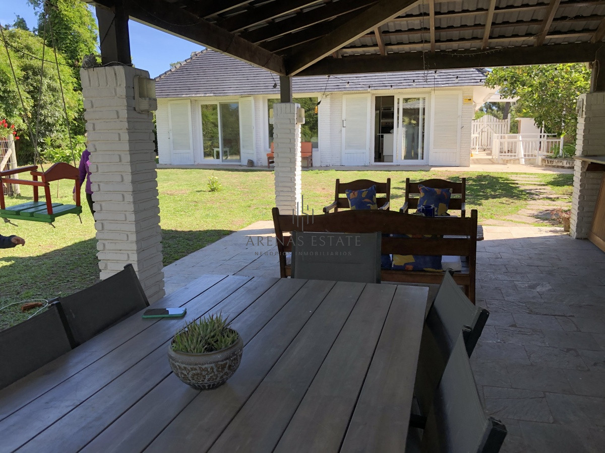 Casa ID.2962 -  Casa en venta en  mansa parada 8